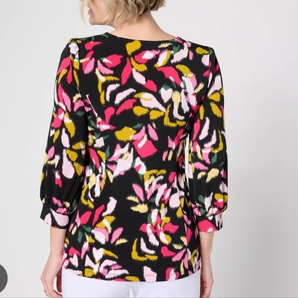 Susan Graver Liquid Knit Fit N‎ Flare Abstract Print Top In 1X Brand New - Picture 9 of 10
